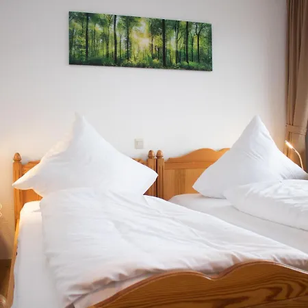 Cosy In Nordenau With Balcony Daire *